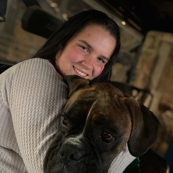 Profile Picture of Lara Hays (@larahays00) on Poshmark