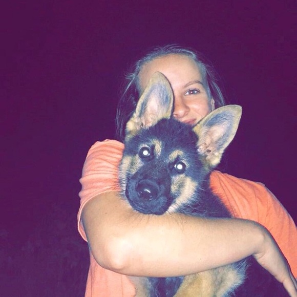 Profile Picture of Kylie Talbott (@kylie_talbott) on Poshmark