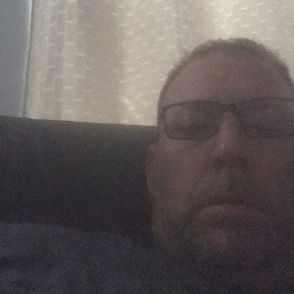 Profile Picture of Eric Athearn (@eathearn) on Poshmark