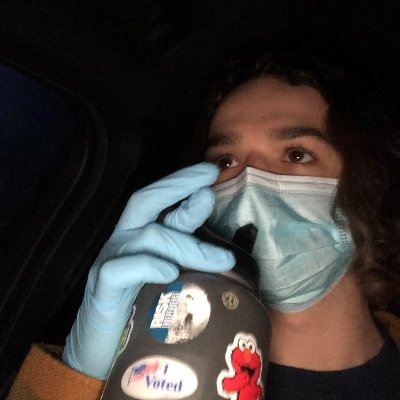 Profile Picture of David Lynch Roth (@maxgm19) on Twitter