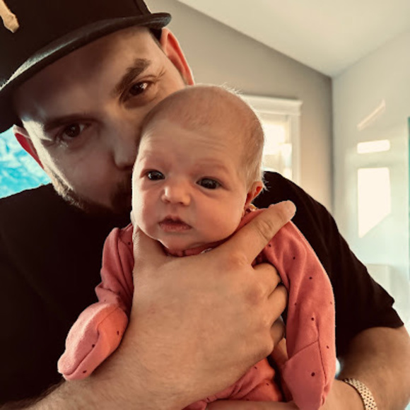 Jessica Kynock - Poshmark Profile Picture of Jessica Kynock (@jessicakynock) on Poshmark