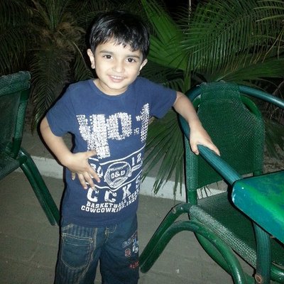 Profile Picture of Ayesha Shahzad (@Ayeshashahzad4) on Twitter