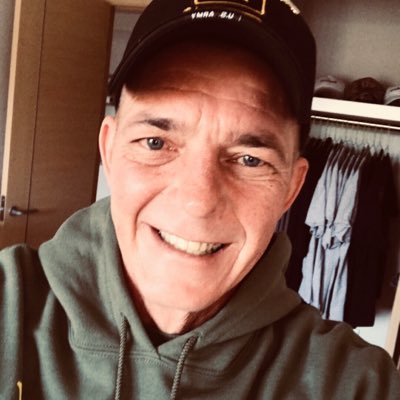 Profile Picture of Kevin Luoma (@kevinluoma1972) on Twitter