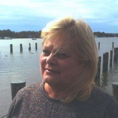 Profile Picture of Darlene McKinney (@mc_darlene) on Twitter