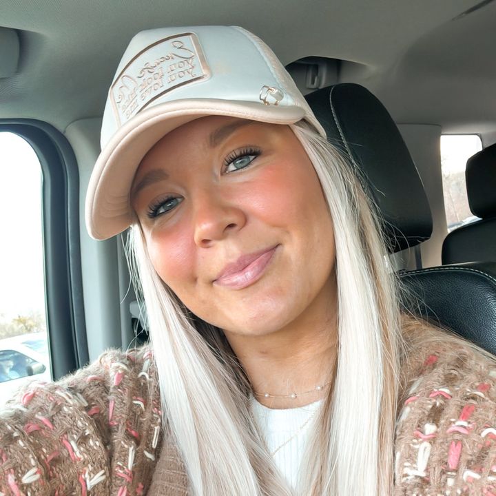 Profile Picture of Inez Cagle 🎀 (@inezcagle) on Tiktok