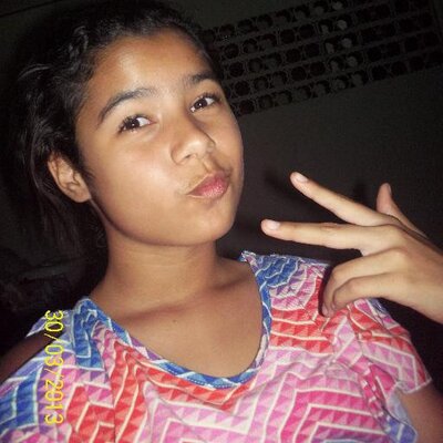 Profile Picture of Isa Guzman (@Isaguzman7) on Twitter