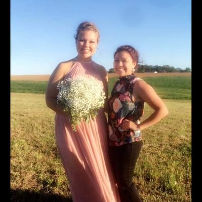 Profile Picture of Sarah Paige Tuttle (@sarahpaige4011) on Twitter