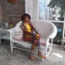 Profile Picture of Danielle Hurt (@uniquedani84) on Twitter