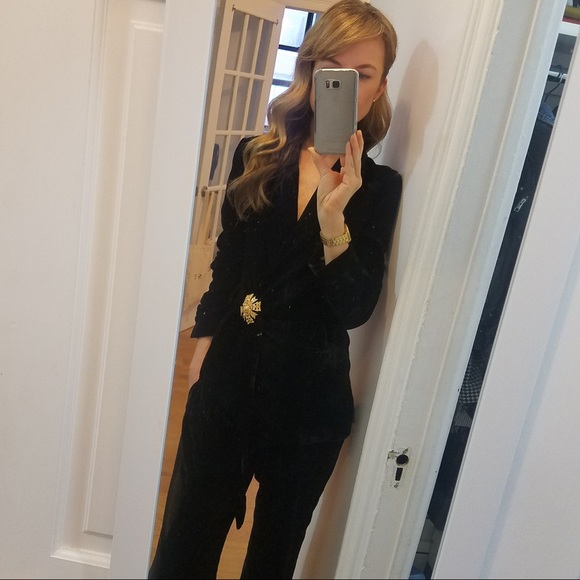 Profile Picture of Jill Manoff (@jilllyn) on Poshmark