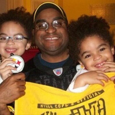 Profile Picture of Tony L. Barbee Jr (@_barbee) on Twitter