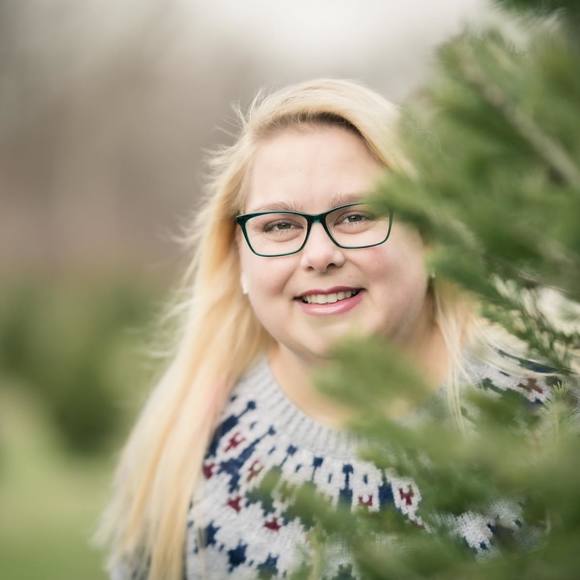 Profile Picture of Katie Krisch (@kkrisch245) on Poshmark