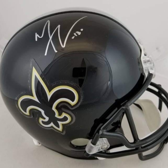 Profile Picture of Jemmy Wrights (@jemmywrights) on Poshmark