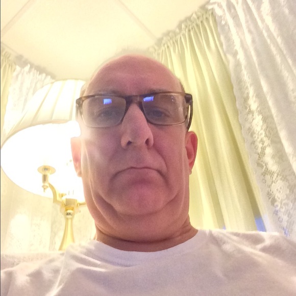 Profile Picture of Richard a Bertino (@tino456) on Poshmark