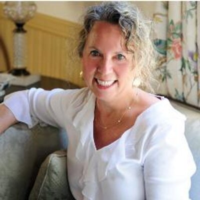 Profile Picture of Lynn Hayes (@lynnjhayes) on Twitter