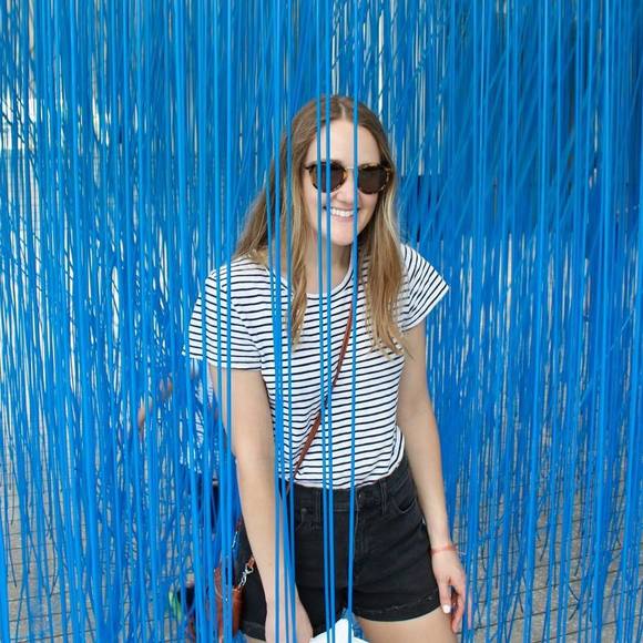 Profile Picture of Mallory Krothapalli (@malloryk88) on Poshmark