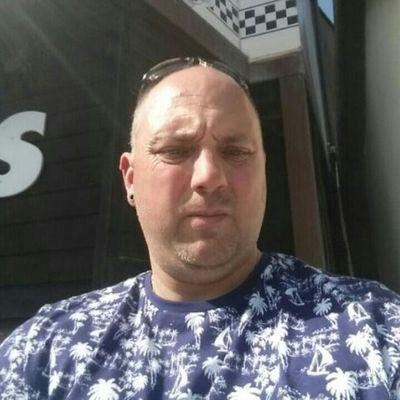 Profile Picture of Scott Dobson (@scottdobson69) on Twitter