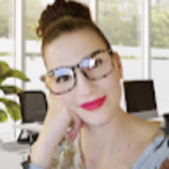 Profile Picture of Tamara Mcmahon (@tamaramcmahon) on Poshmark