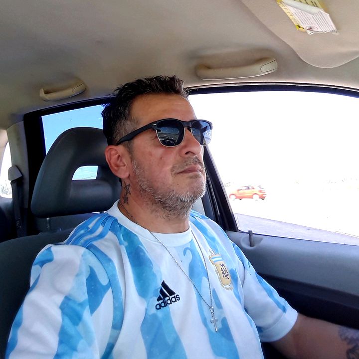 Profile Picture of AS10🇦🇷 D10S Y MESSIAS 🇦🇷🏆 (@arielsaez10) on Tiktok