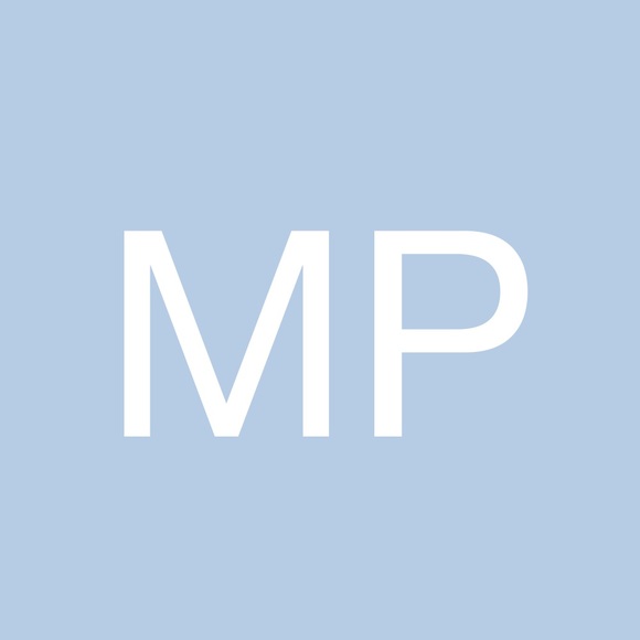 Profile Picture of Melissa Petty (@lissa1t) on Poshmark