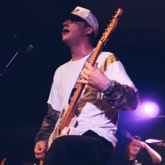 Profile Picture of Jared Waldroup (@jaredwaldroup00) on Poshmark