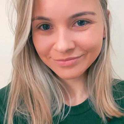 Profile Picture of Daniela M F Botelho (@danimarqees) on Twitter