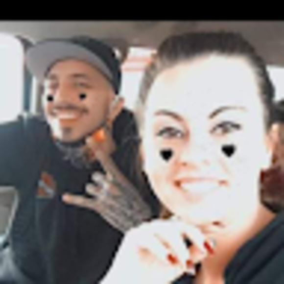 Profile Picture of Michael Saros (@msaros1987) on Poshmark