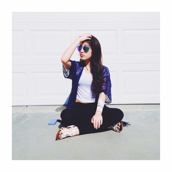 Profile Picture of Diana Duong (@dianadu0ng) on Poshmark