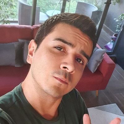 Profile Picture of Lawrence Holmberg (@Law21k) on Twitter