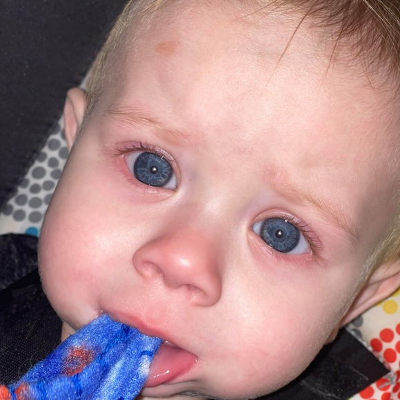 Profile Picture of Katelynn Eubanks (@krekrekre2000) on Poshmark