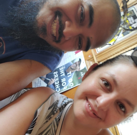 Profile Picture of Amber Robles (@amber32layla) on Poshmark