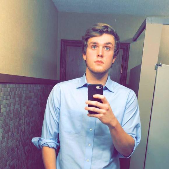 Profile Picture of Nathan Sweet (@nsweet1) on Poshmark