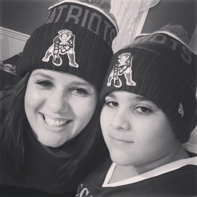 Profile Picture of Simone Torres (@Simonetorres67) on Twitter