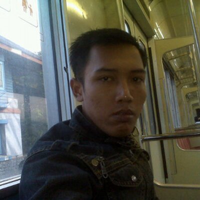 Profile Picture of James Rone (@Songsibwolsan) on Twitter