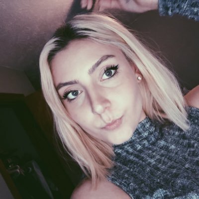 Profile Picture of Sarah Petersen (@SarahPe69345921) on Twitter