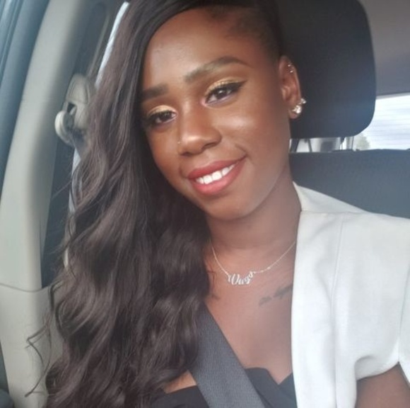Profile Picture of Aaliyah Campbell (@aaliyahcampb543) on Poshmark