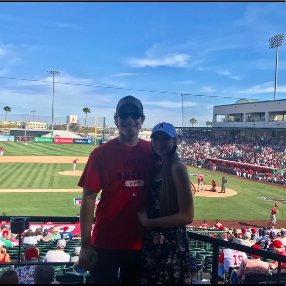 Profile Picture of Katelyn Cummings (@katec__2) on Poshmark