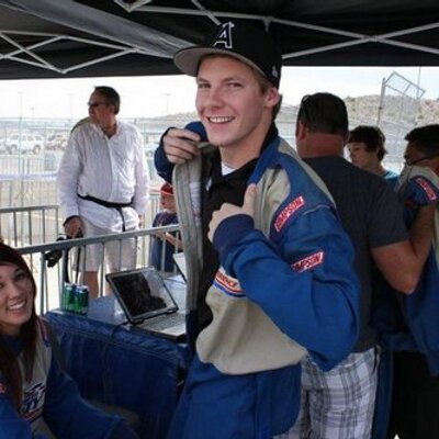 Profile Picture of Brian Graf (@PIRfan24) on Twitter