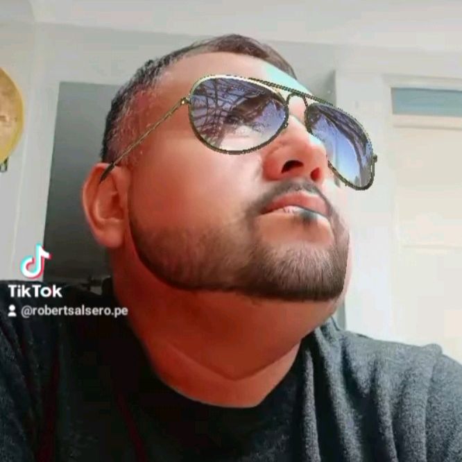 Profile Picture of Robersalsa.pe (@robertsalsero.pe) on Tiktok