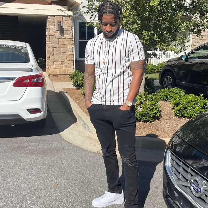Profile Picture of Matthew Rossell (@hennyboul) on Tiktok