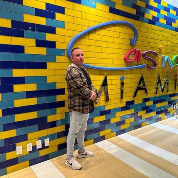 Dubiel Mesa allende - Poshmark Profile Picture of Dubiel Mesa allende (@dubielallende) on Poshmark