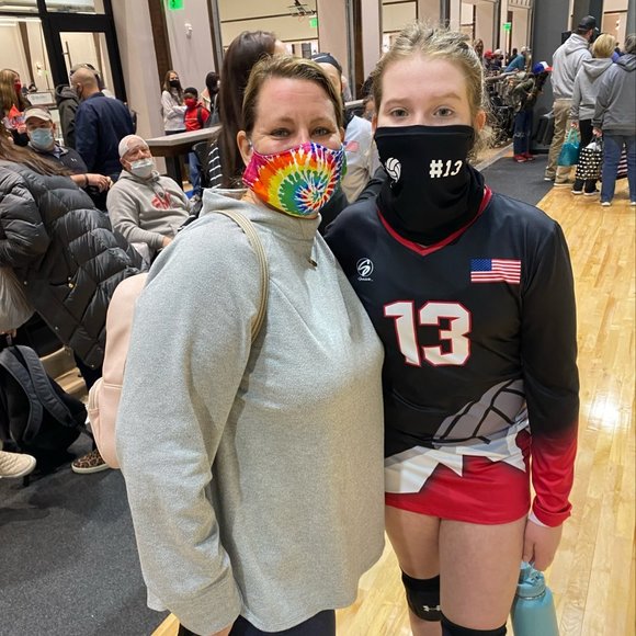 Profile Picture of Kimberly Lineweber (@mbkimmy) on Poshmark