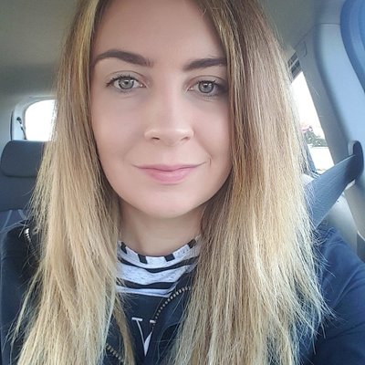 Profile Picture of Stacey Cross (@staceycross1990) on Twitter