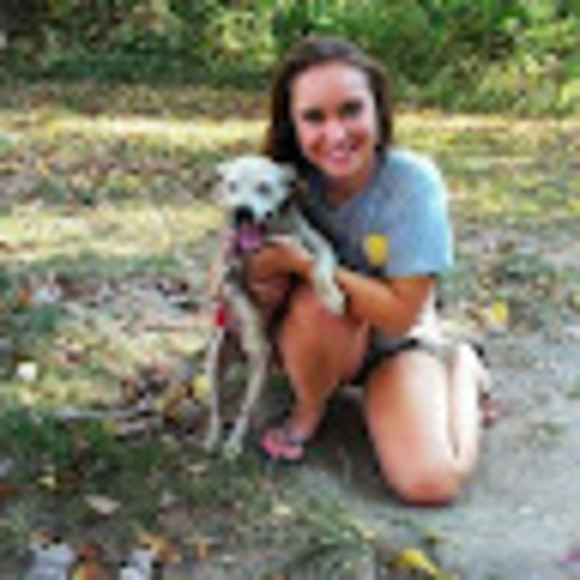 Profile Picture of Kendra Kidd (@kendrakidd886) on Poshmark