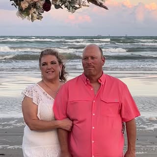 Profile Picture of Shawna Dyer (@shawnabell) on Instagram