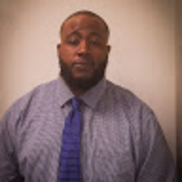 Profile Picture of Steve Jennings (@srjennings90) on Poshmark