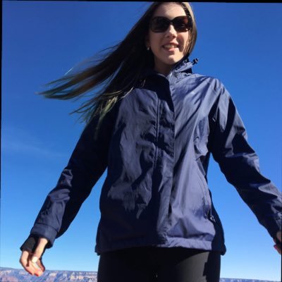 Profile Picture of Lauren Misses Shawn♡ (@luke5sass) on Twitter