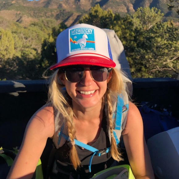 Profile Picture of Kaitlin Shanklin (@kaits223) on Poshmark