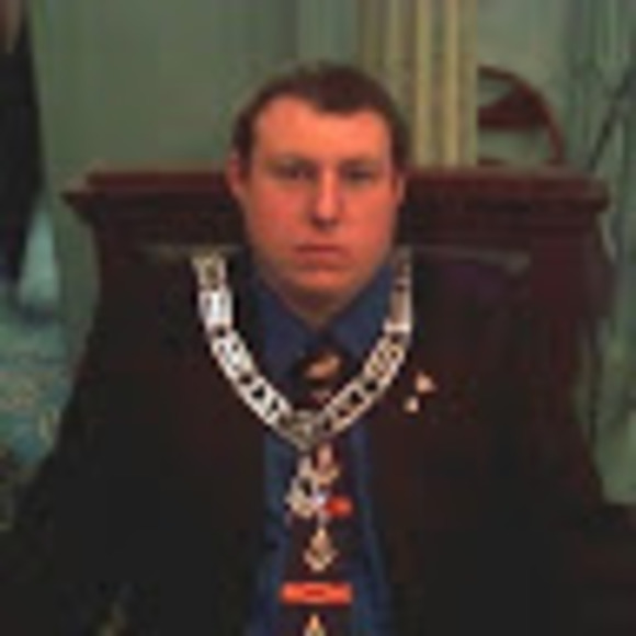 Profile Picture of Kyle Heath (@kheath213) on Poshmark