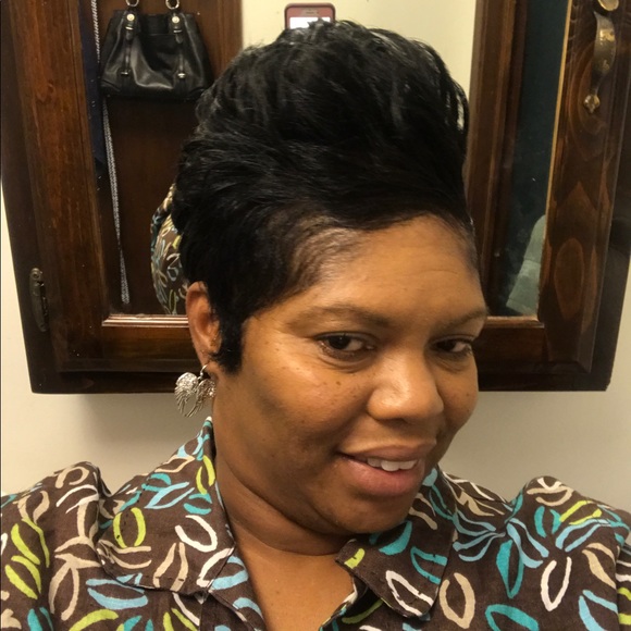 Profile Picture of Cassandra Jordan (@cljordan45) on Poshmark