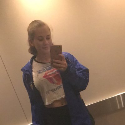 Profile Picture of Nadia Mitchell (@NadiaMi71690142) on Twitter